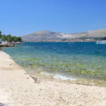 By The Sea Arbanija, Ciovo - 10340 טרוגיר