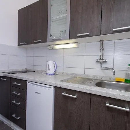 By The Sea Arbanija, Ciovo - 10340 דירה טרוגיר