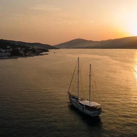 Apartamento By The Sea Arbanija, Ciovo - 10340 Trogir